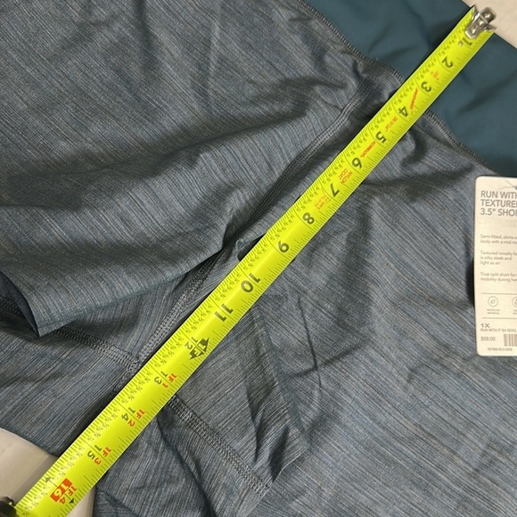 Athleta Run With It Textured 3.5” Running Gym Shorts Women’s Plus Size Teal NWT - Picture 10 of 12